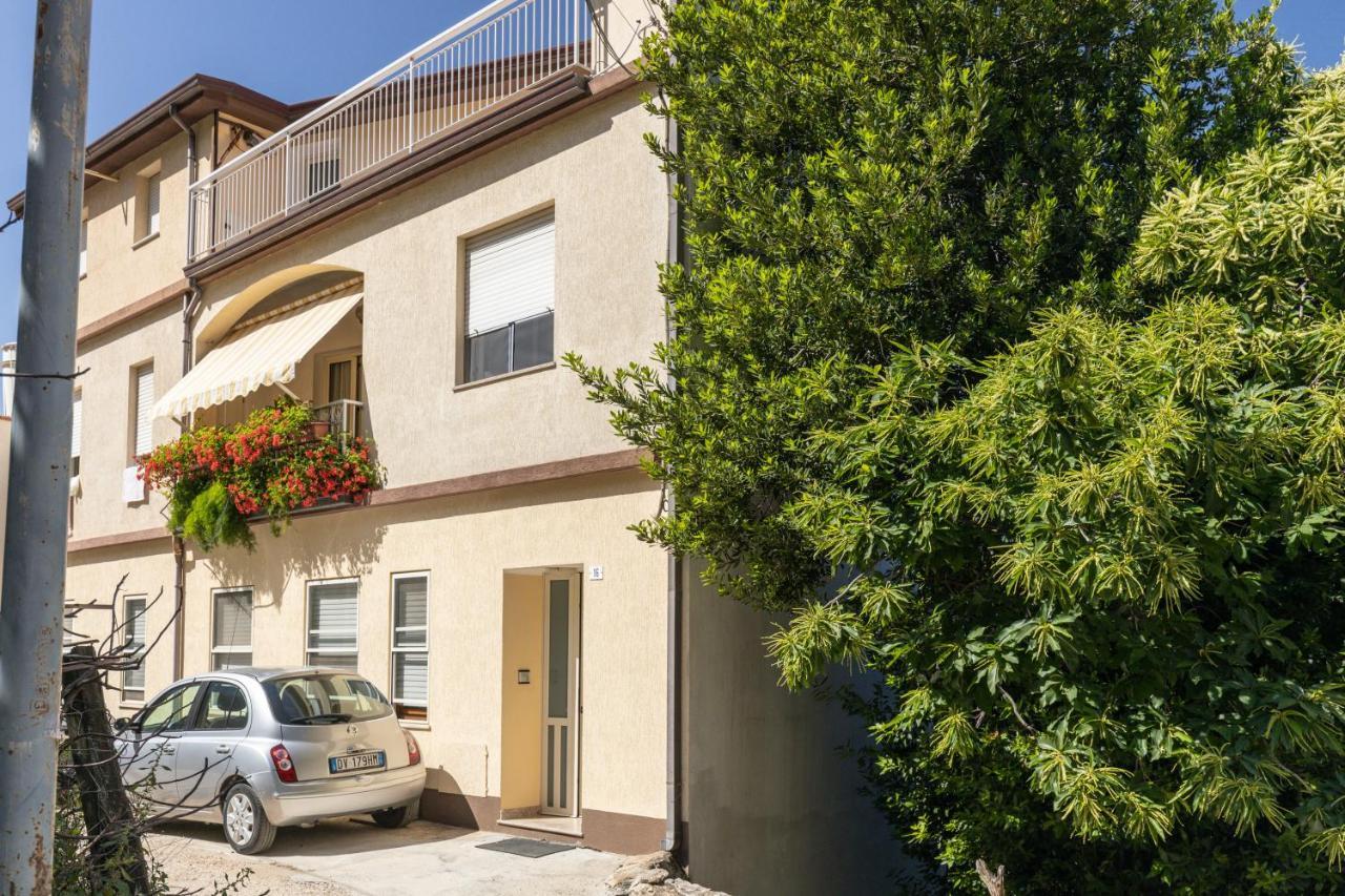 Mansarda Moro Appartement Baunei Buitenkant foto